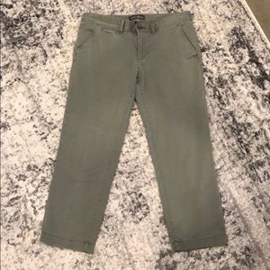Eddie Bauer Cropped Pants